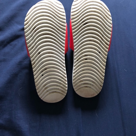 NEW Nike Slides - Picture 4 of 5